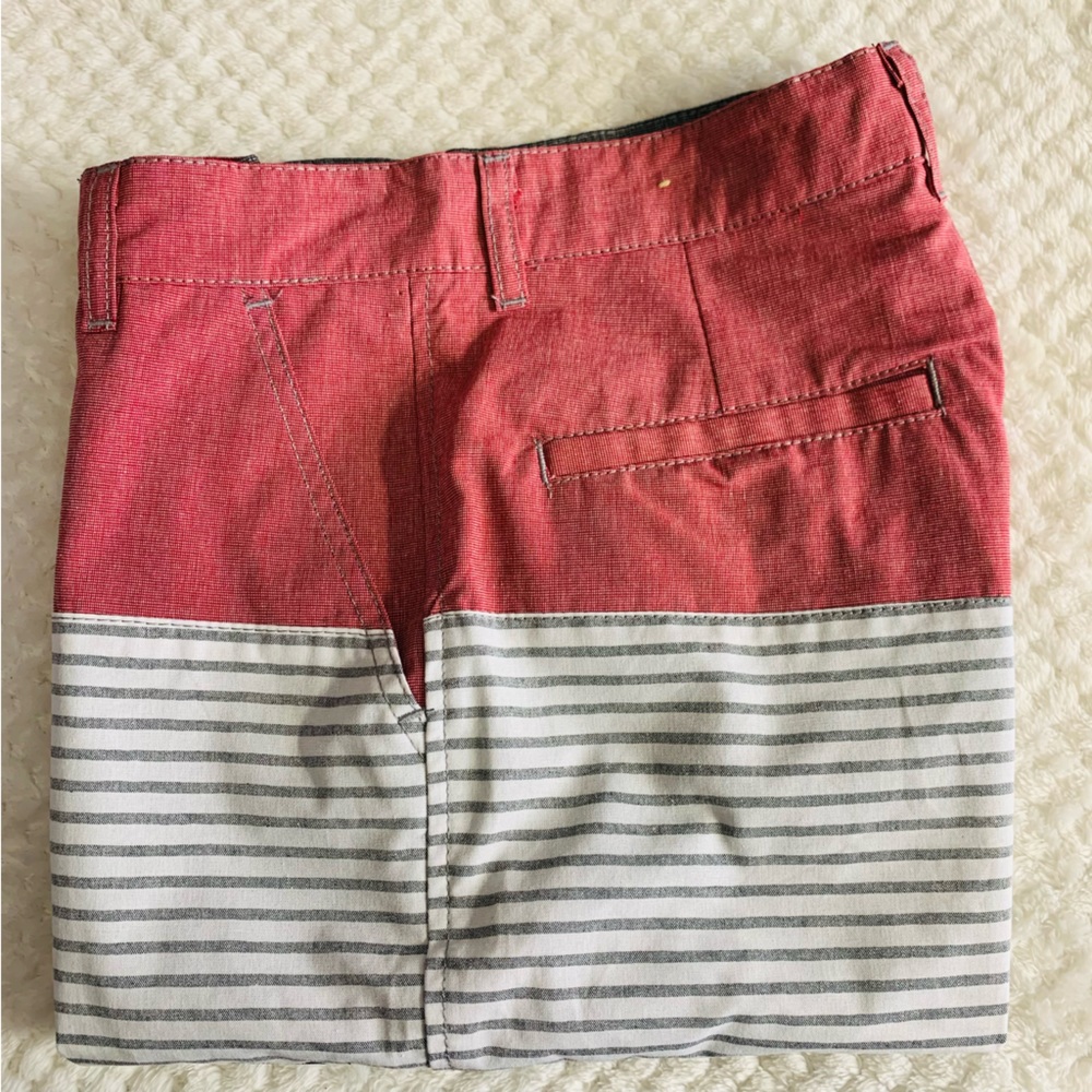 Boys Distortion Shorts Size 14 ✅